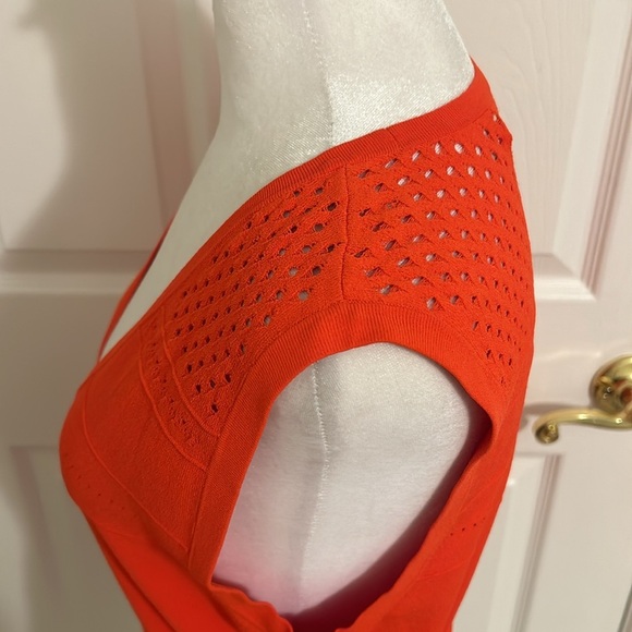 Diane Von Furstenberg Saffa Perforated Knit Wrap Top in Spicy Orange Size Medium - Picture 4 of 10